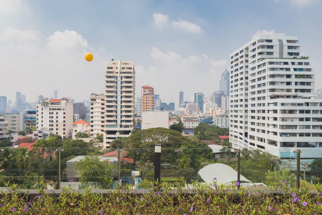 Sukhumvit Asok Modern Suite Banguecoque Exterior foto