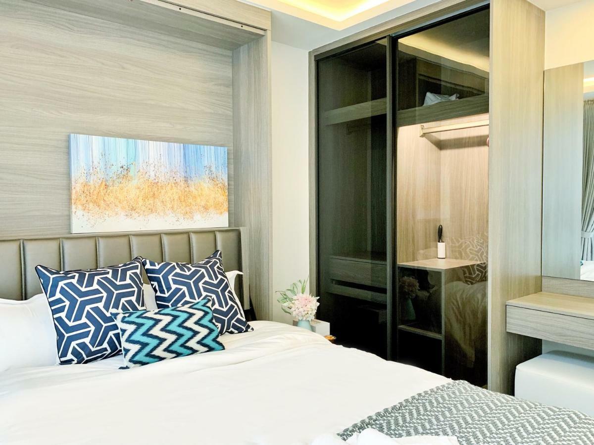 Sukhumvit Asok Modern Suite Banguecoque Exterior foto